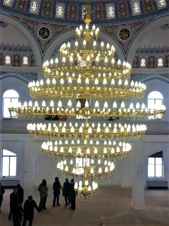 Cami içi aplik ve aydınlatma uygulaması 05 – Medine Avize