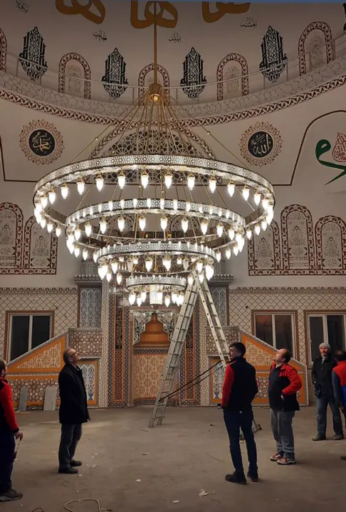 Çemberli cami avizesi uygulaması 19 – Medine Avize