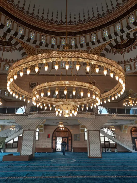 Çemberli cami avizesi uygulaması 65 – Medine Avize