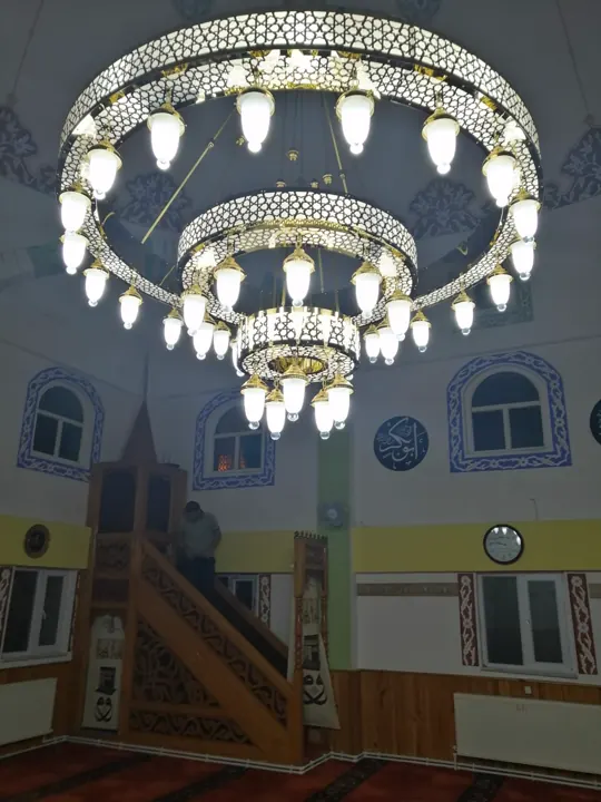 Çemberli cami avizesi uygulaması 34 – Medine Avize
